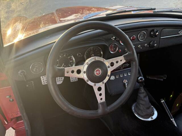 MG MGB GT