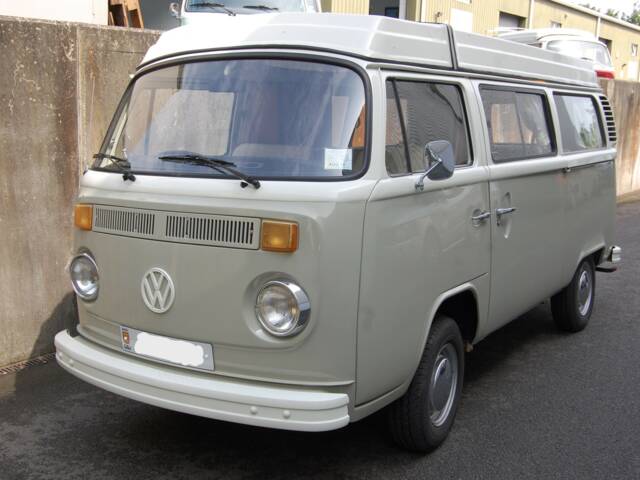 Imagen 1/12 de Volkswagen T2b Westfalia (1975)