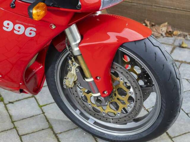 Ducati 996