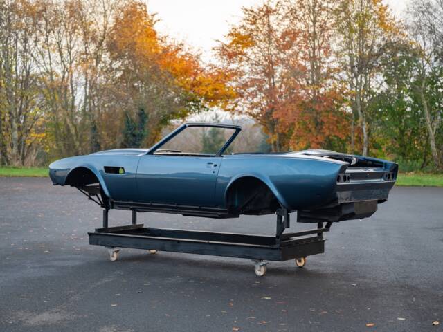 Aston Martin V8 Volante