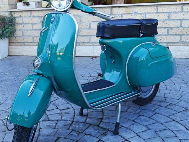 Image 1/10 of Piaggio DUMMY (1970)