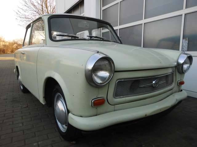 Trabant 601 For Sale in Florida - 1990 2 Stroke 2 Cylinder 600cc Car 