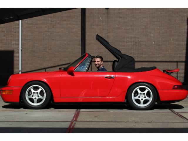 Porsche 911 Carrera 4
