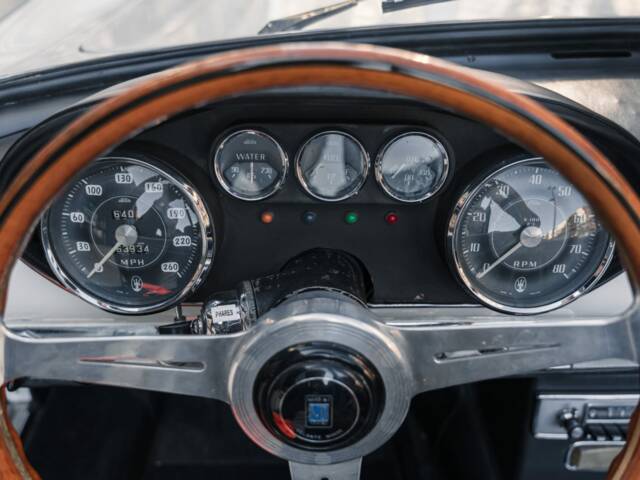 Maserati 3500 GT Spyder Vignale