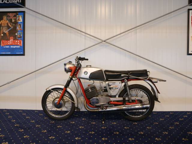 Puch M 125