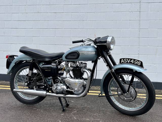 Imagen 1/20 de Triumph DUMMY (1955)