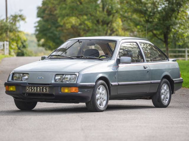Immagine 1/37 di Ford Sierra XR4i (1985)