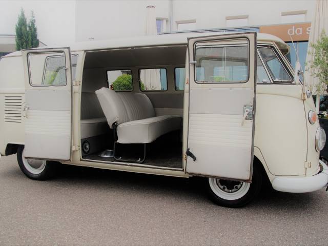 Volkswagen T1 minibus