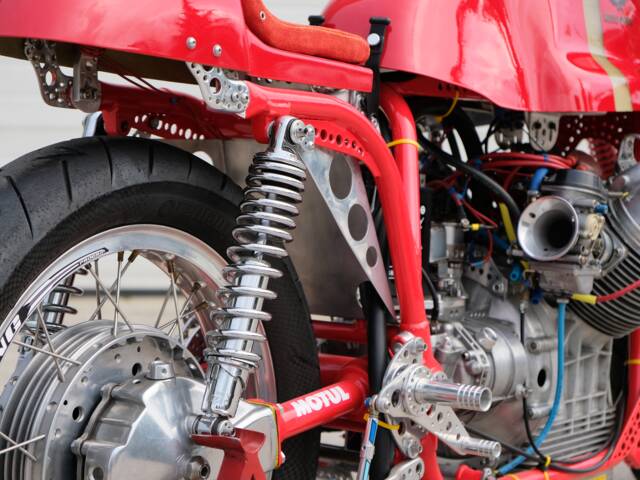 Moto Guzzi V7 850 GT