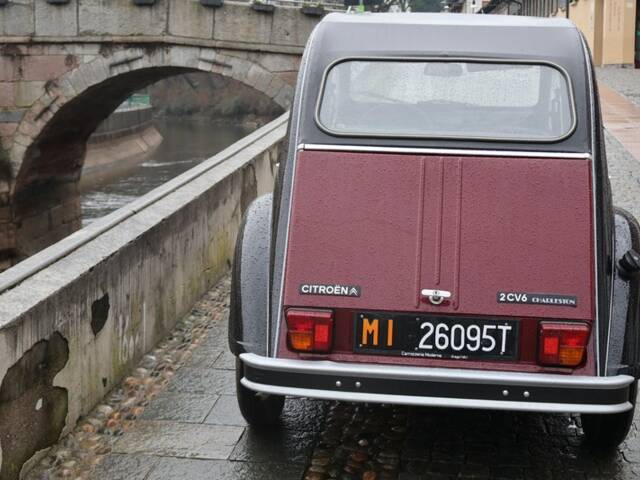 Citroën 2 CV 6 Charleston
