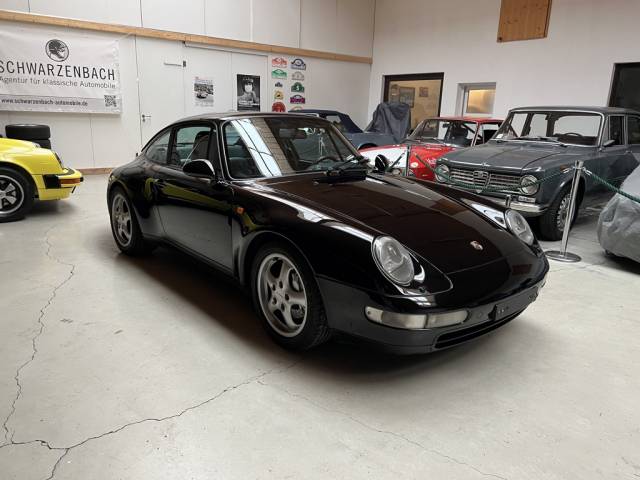 Porsche 911 Carrera 4