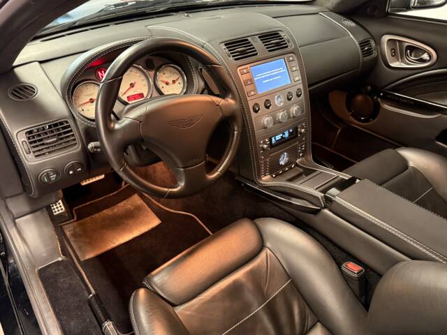 Aston Martin V12 Vanquish S Ultimate Edition