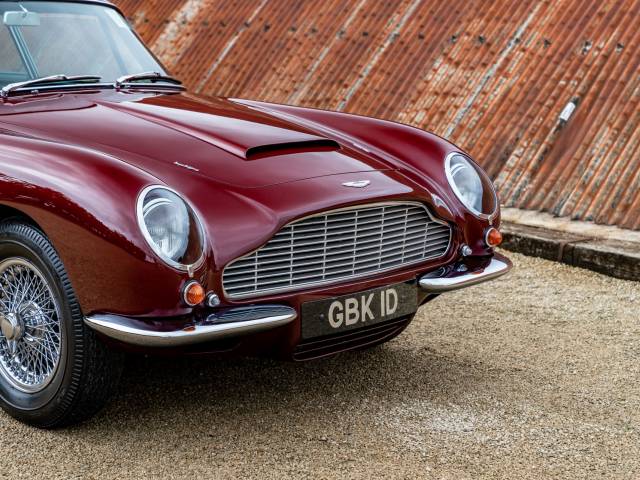 Aston Martin DB 6 Classic Cars For Sale - Classic Trader