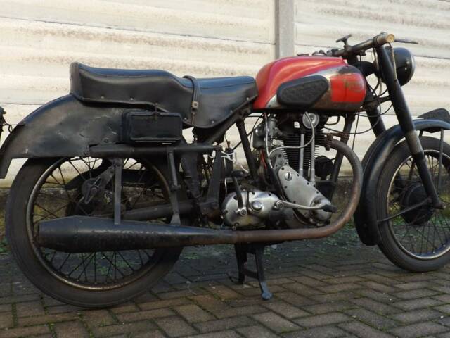 Triumph (TWN) S 350