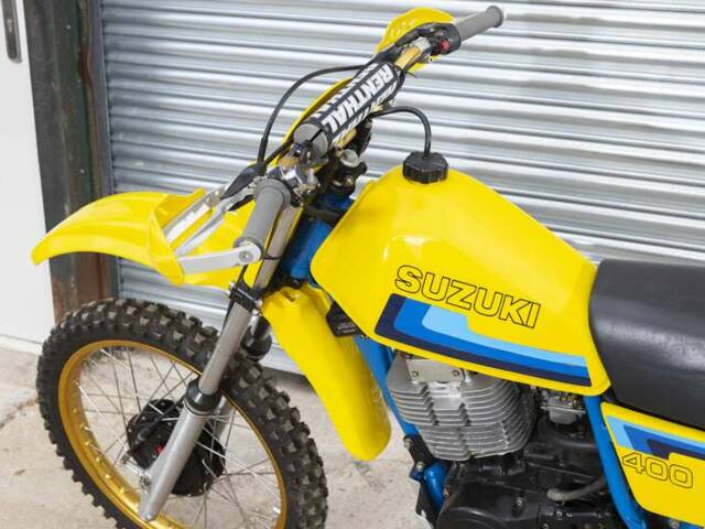 Suzuki DR 400S