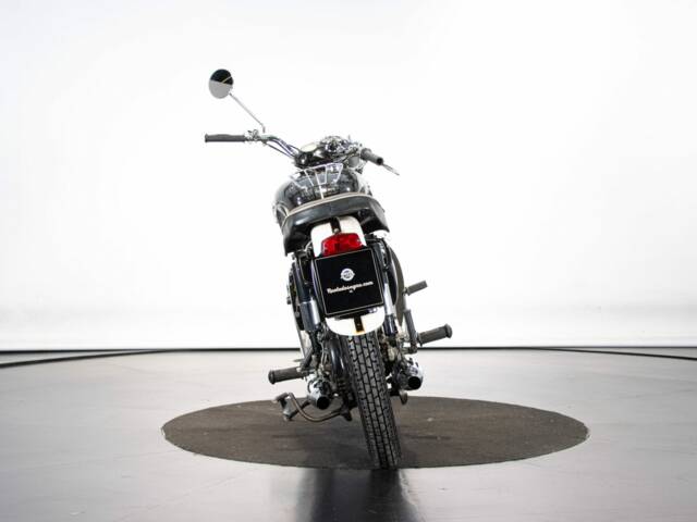 Triumph 6T Thunderbird