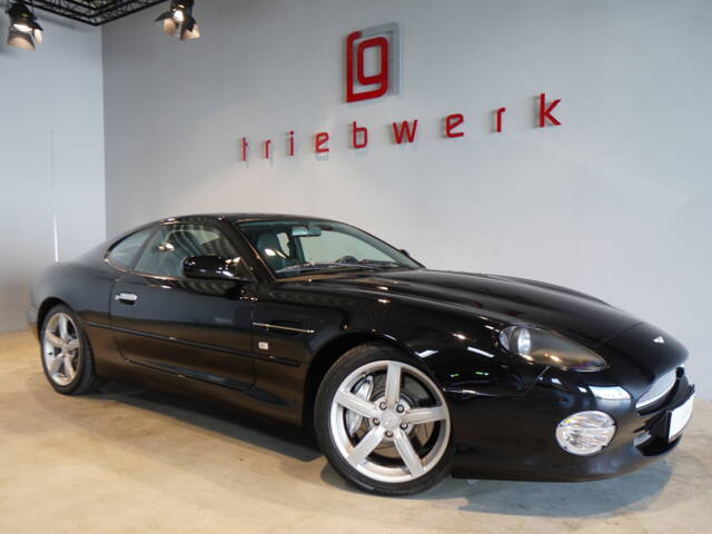 Immagine 1/28 di Aston Martin DB 7 Zagato (2004)