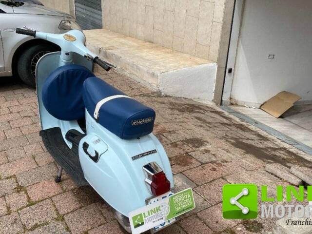 Piaggio Vespa 125 Primavera