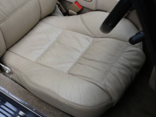MG RV8