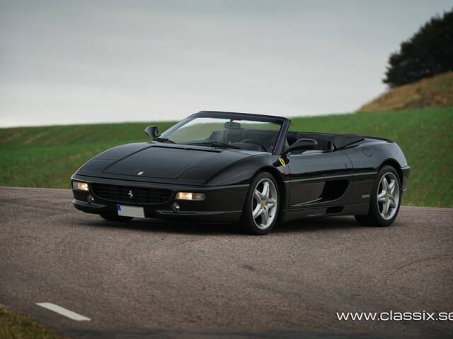 Image 1/33 de Ferrari F 355 Spider (1997)