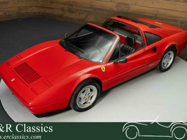 Bild 1/19 von Ferrari 328 GTS (1989)