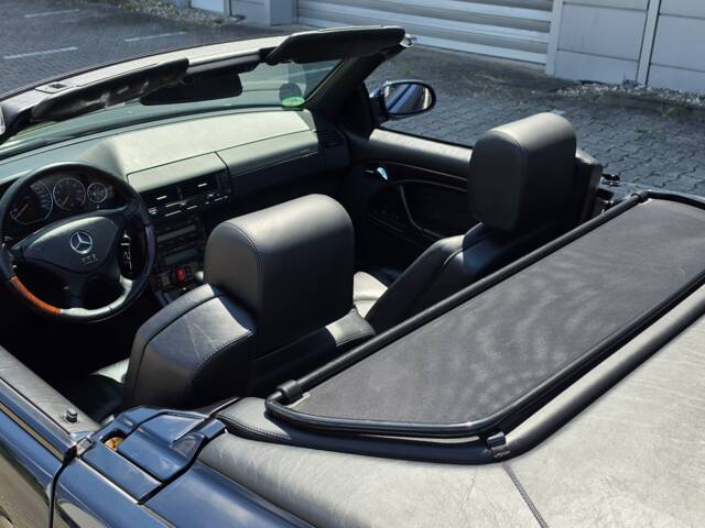 Mercedes-Benz SL 500