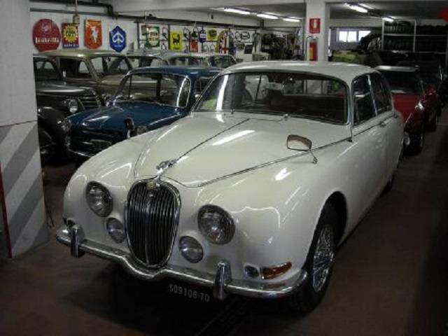 Jaguar Mk II 3.8