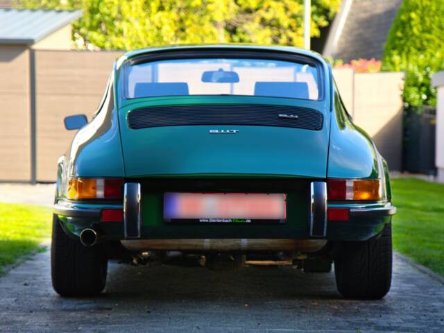 Porsche 911 2.4 T