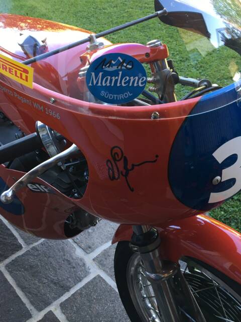 Aermacchi Ala d'Oro 350