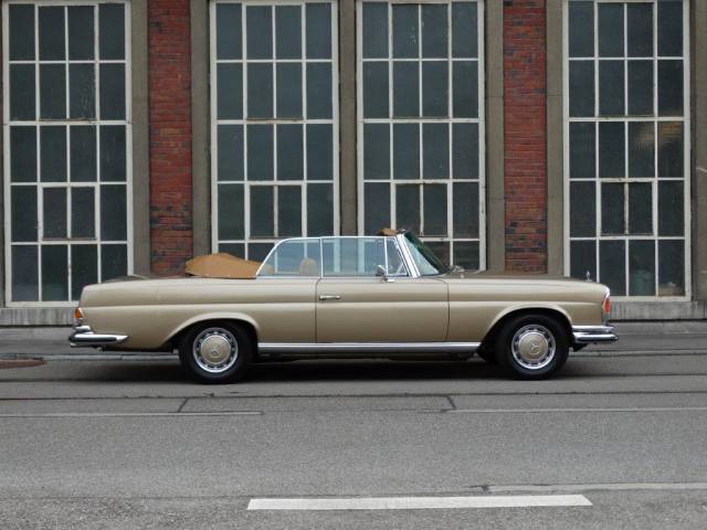 Mercedes-Benz 280 SE 3,5
