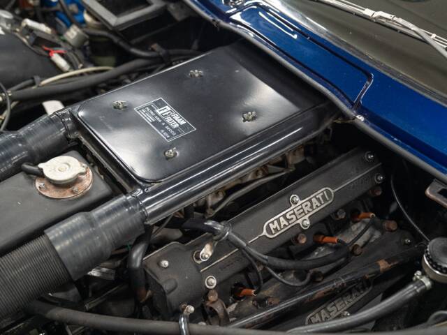 Maserati Khamsin