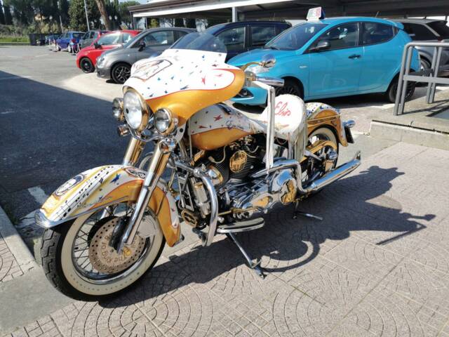 Harley-Davidson FLSTN Softail Deluxe