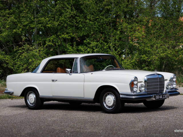 Mercedes-Benz 280 SE 3,5