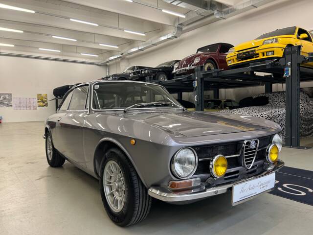 Alfa Romeo 2000 GT Veloce
