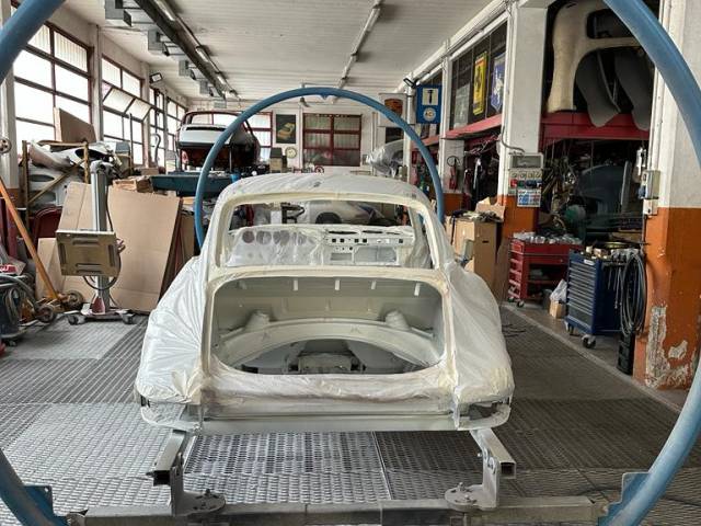 Porsche 911 2.4 S "Oilflap"