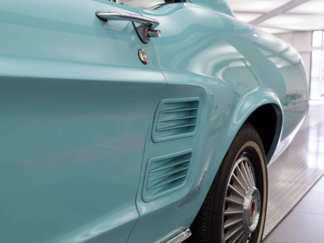 Ford Mustang 289