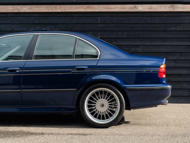 ALPINA B10 3.2