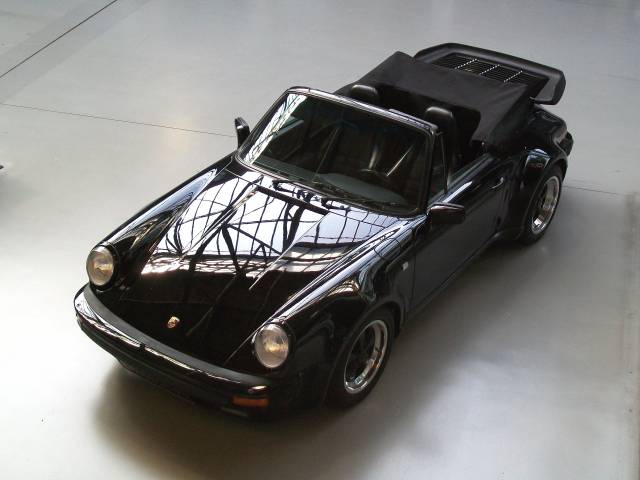 Porsche 911 Carrera 3.2 (WTL)
