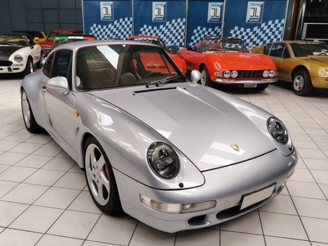 Porsche 911 Carrera 4S