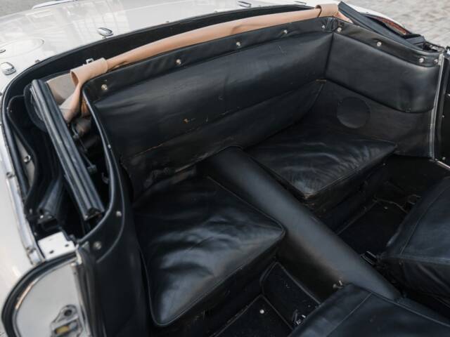 Maserati 3500 GT Spyder Vignale