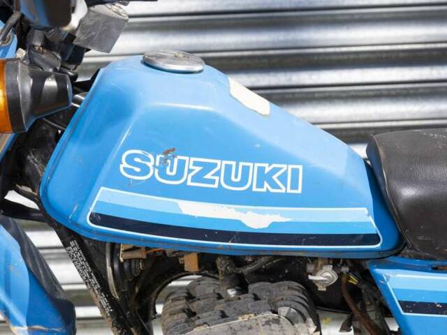 Suzuki TS 185