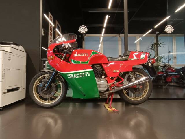 Ducati 900 MHR