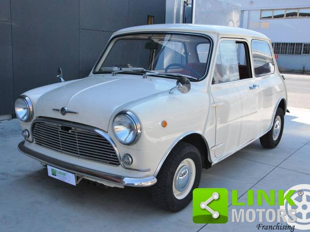 Image 1/9 of Morris Mini 1000 (1968)