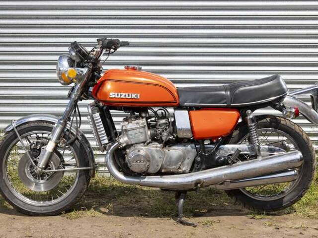 Suzuki GT 750 L