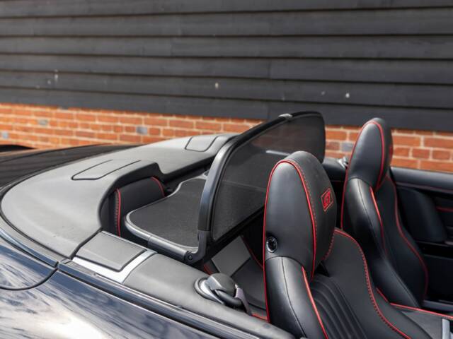 Aston Martin DB 9 GT Volante