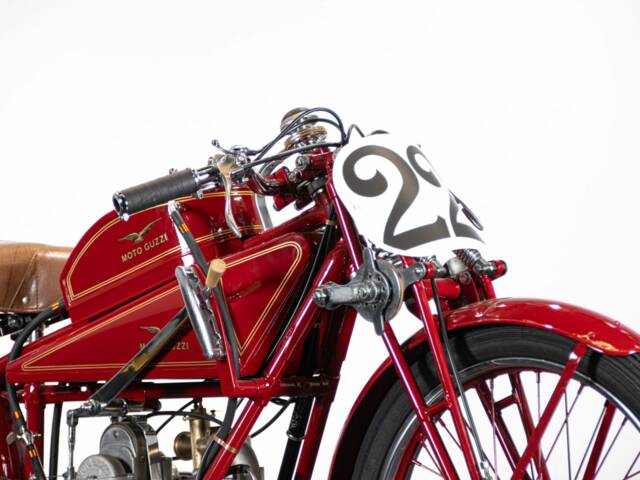 Moto Guzzi 250 SS