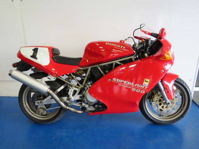 Image 1/36 of Ducati DUMMY (1993)