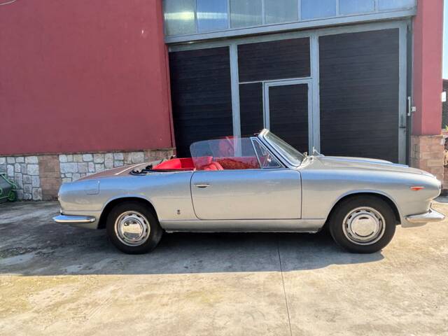 Lancia Flavia (Vignale)