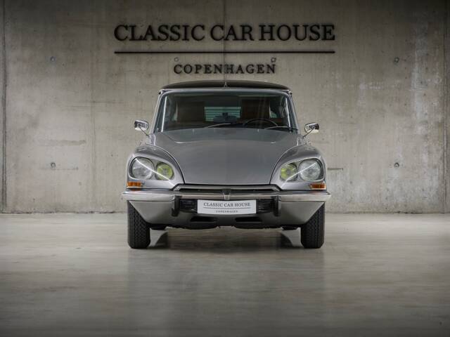 Citroën DS 23 Pallas