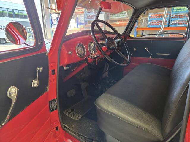 Chevrolet 3100 ½-ton
